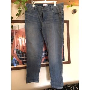 Loft Relaxed skinny jean NWT